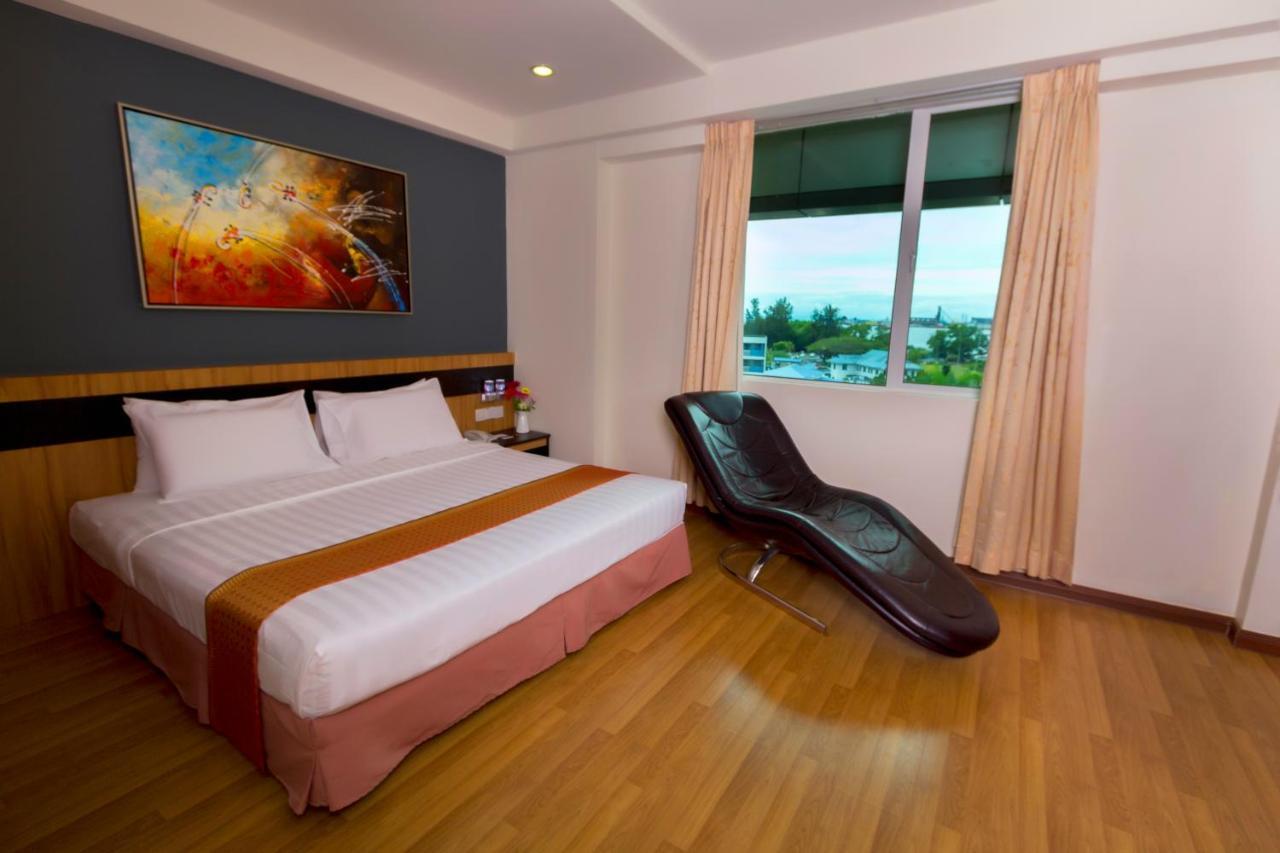 Mariner Hotel 라부안 외부 사진