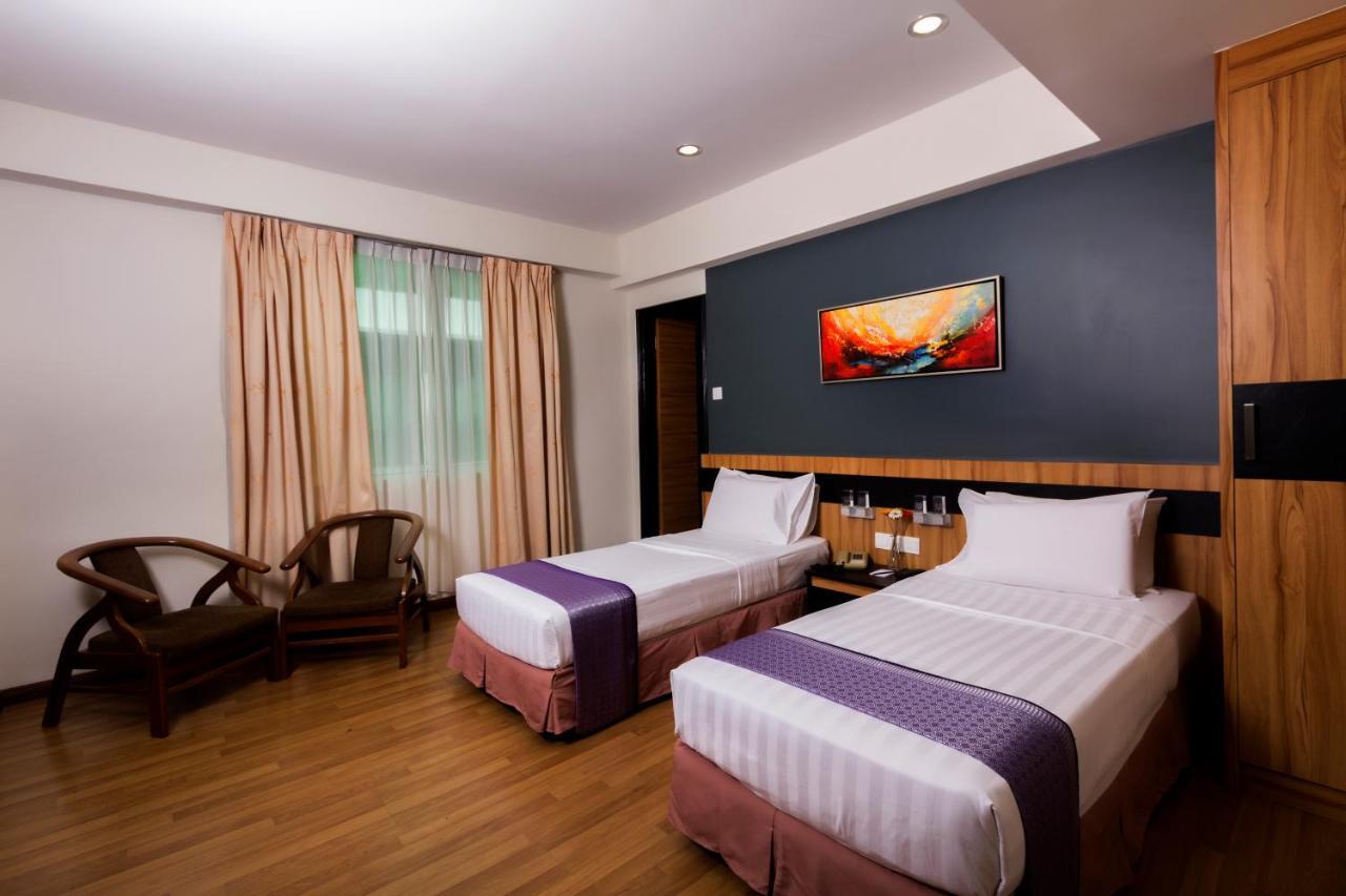 Mariner Hotel 라부안 외부 사진