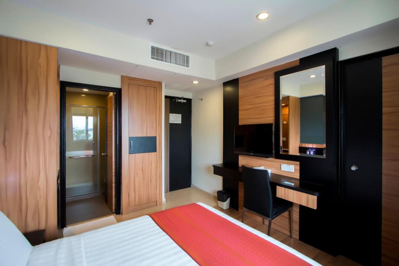 Mariner Hotel 라부안 외부 사진