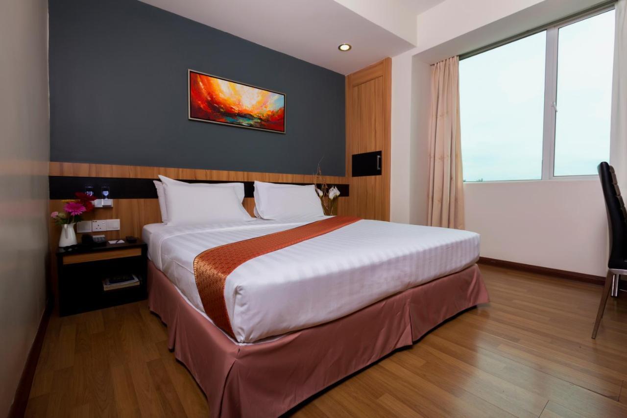 Mariner Hotel 라부안 외부 사진